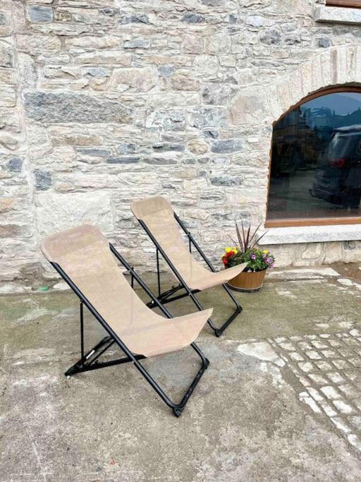 Tom Rocky'S Farmyard Villa Templemore Eksteriør billede