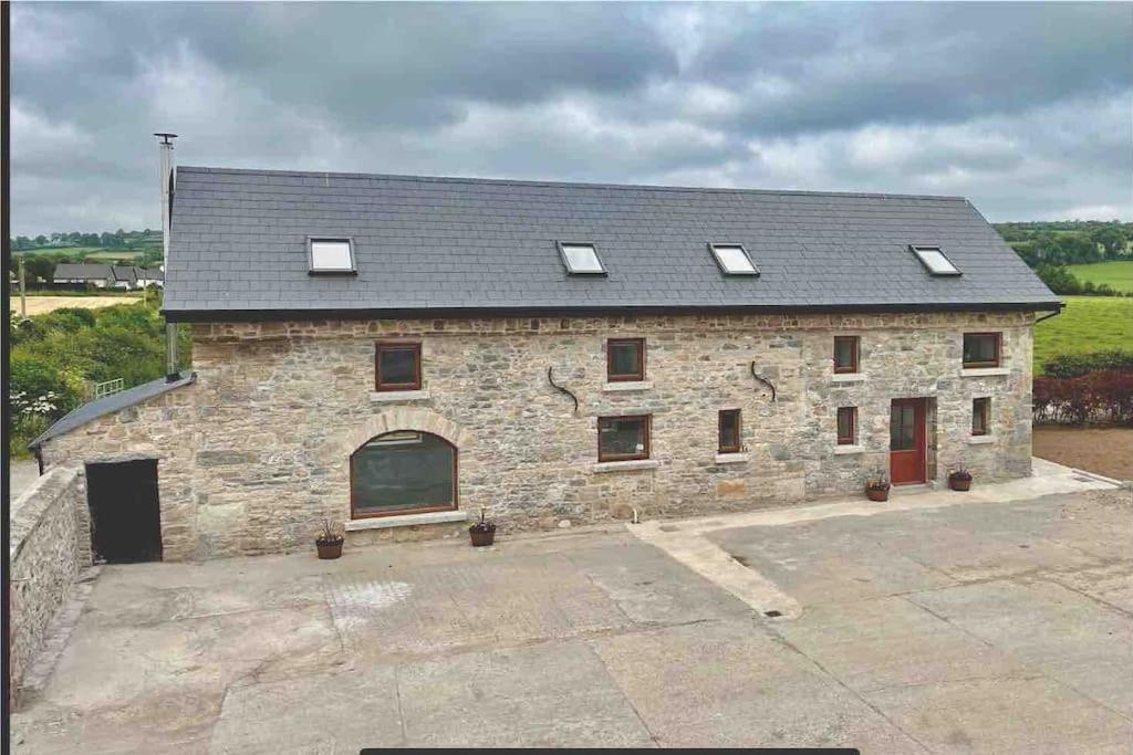 Tom Rocky'S Farmyard Villa Templemore Eksteriør billede