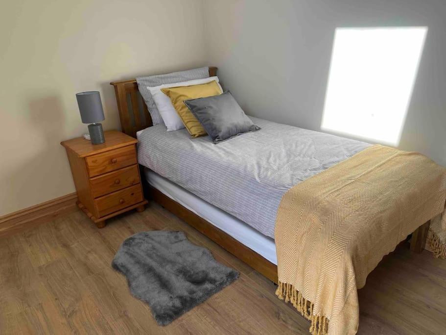 Tom Rocky'S Farmyard Villa Templemore Eksteriør billede
